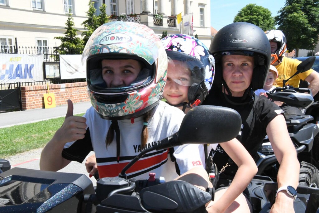 286705473_737693664323906_4838510290122709653_n