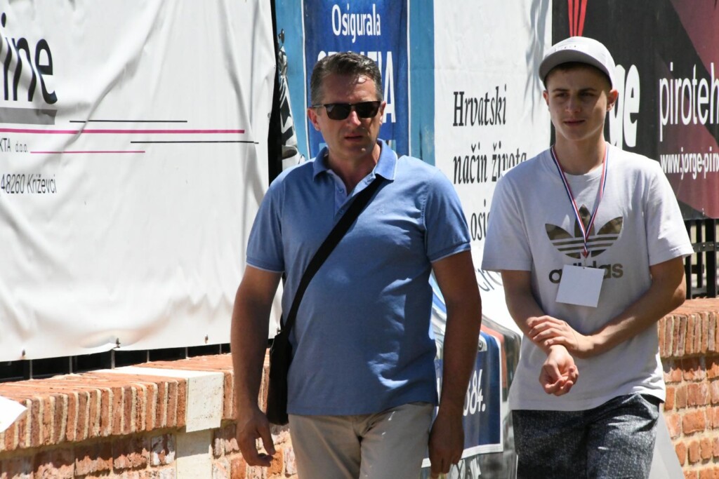 287333257_569994037916180_2606279516905603133_n