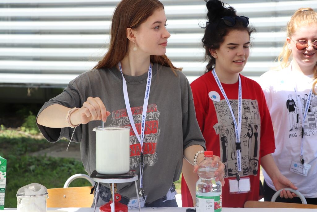 7.Dan_znanosti_Gimanzija_Fran_Galovic_32