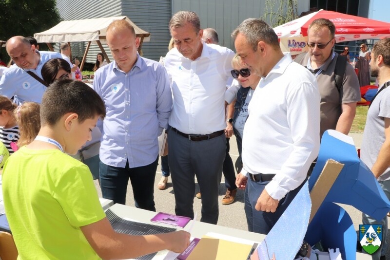 IMG_7213_800x534-equal