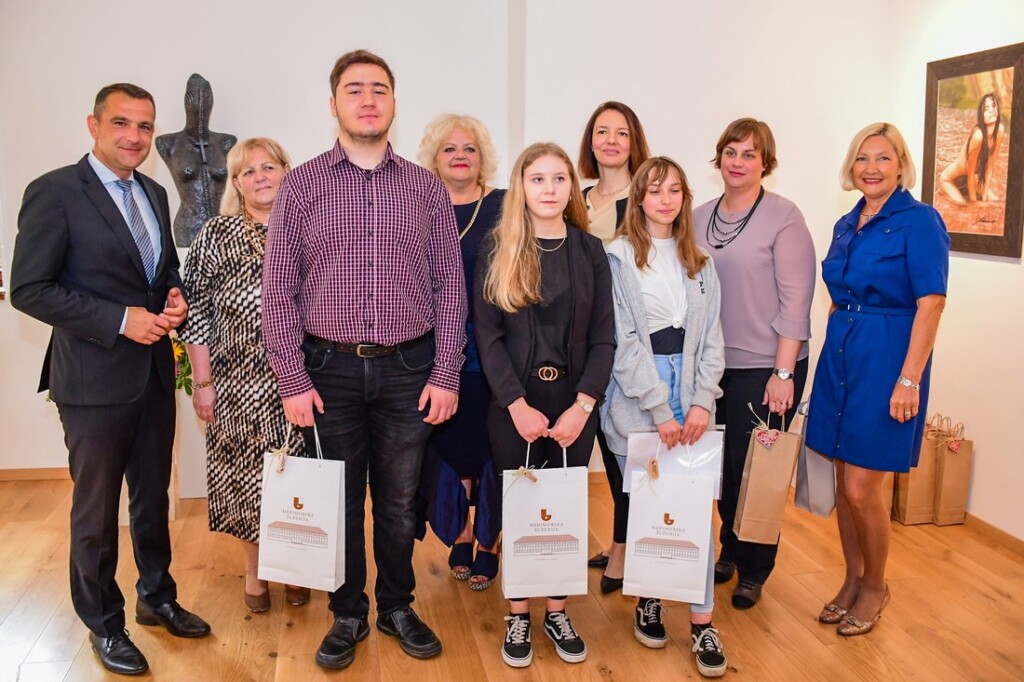 Međimurska županija nagradila najuspješnije učenike natjecanja WorldSkills 2022 (8)