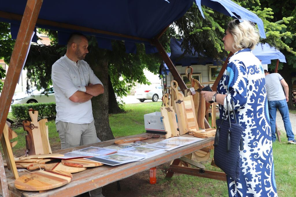 Sajam_naivne_umjetnosti_36