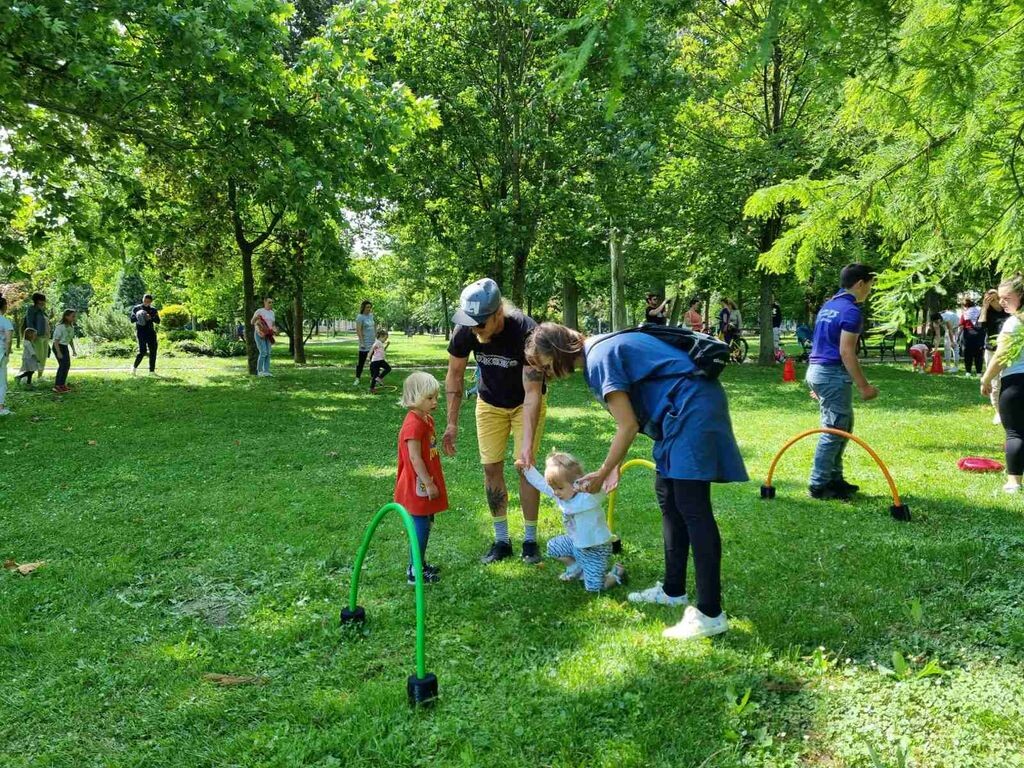 Volonteri_u_parku_11.6.2022.