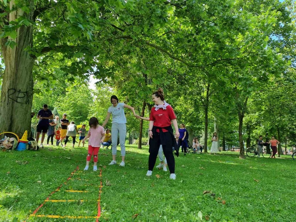 Volonteri_u_parku_11.6.2022._05