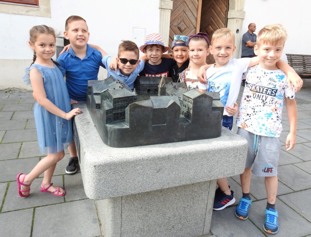 uz_tebe_sam_15_godina_2022 (7)