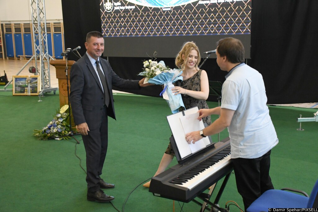 Sveti Petar Orehovec: Otvorena je nova školsko-sportska dvorana vrijedna 21,5 milijuna kuna