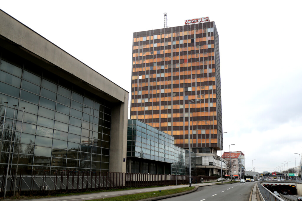 Zgrada Sabora Ide U Obnovu, Velesajam, Kockica I Zgrada Vjesnika Spominju Se Kao Moguće Zamjenske Lokacije Za Zastupnike Dok Traju Radovi