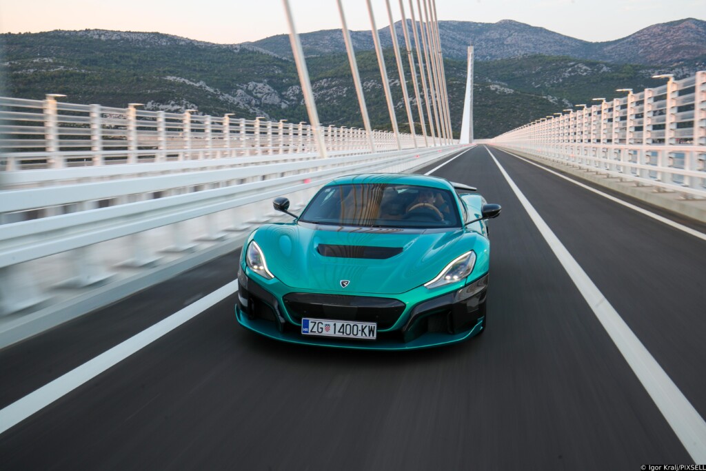 Rimčeva Nevera Vozila Pelješkim Mostom