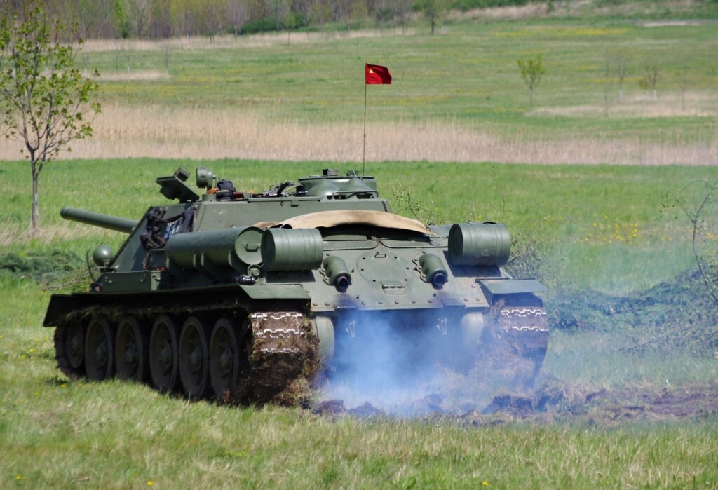 tenk rusija vojska rat