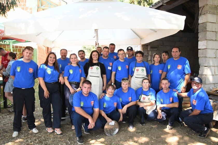 [FOTO/VIDEO] Majstori kotlovine okupili se u Hagnju, a održat će se i vatrogasno natjecanje