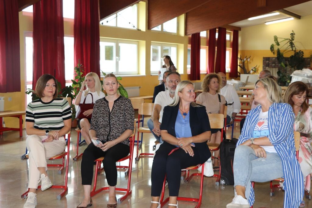 Veselo_u_skolu_2022._07