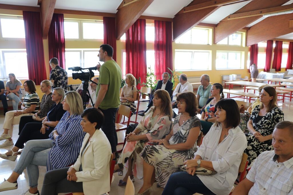 Veselo_u_skolu_2022._10