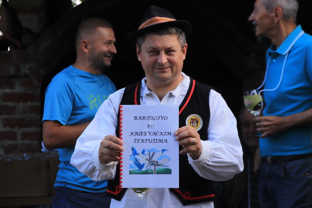 bartolovo-vrazje-oko-21