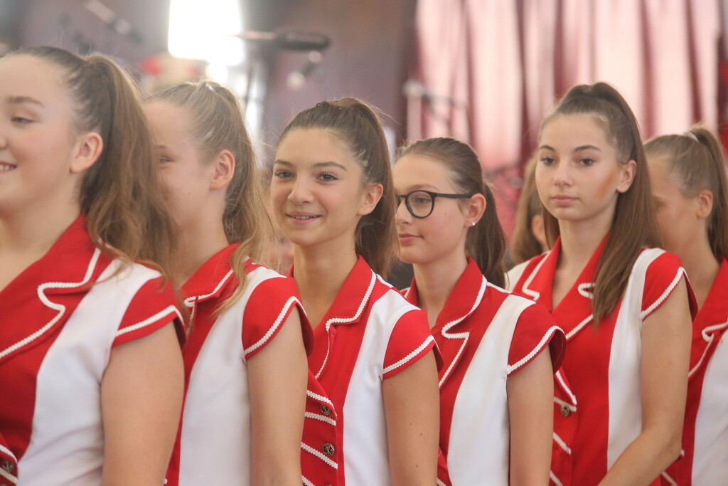 mazoretke-kajsujeli-18