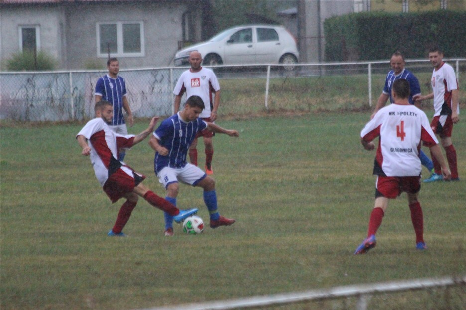 nogomet polet ratar08