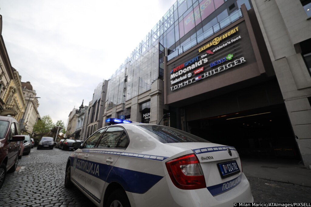 Beograd: Evakuiran trgovački centar Rajićeva koji je jedan od njih četiri gdje je zaprimljena dojava o bombi