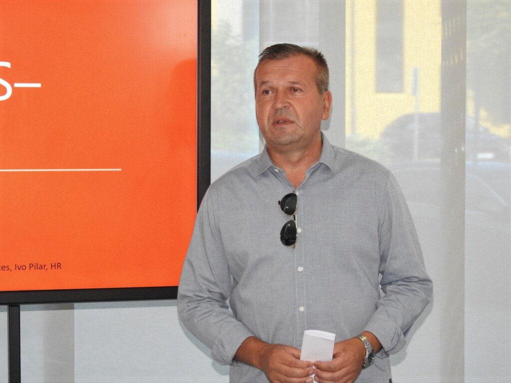 strucno usavrsavanje (4)