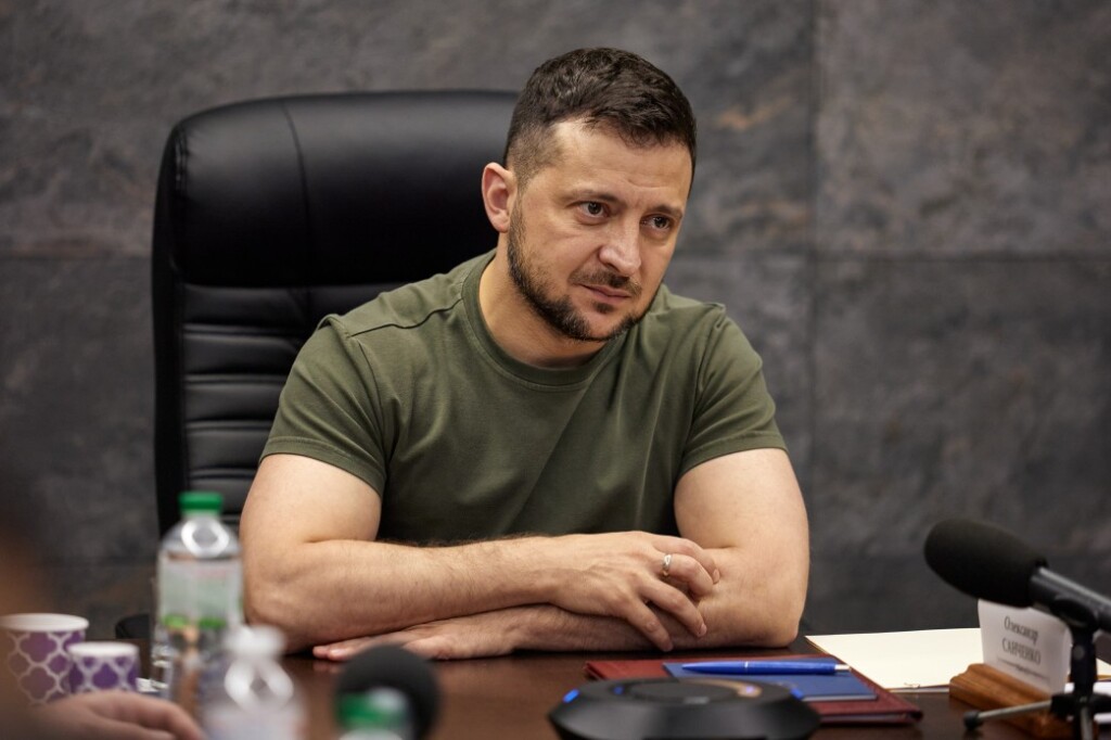 Zelenskij poziva u pomoć nakon 13 novih žrtava u ruskom napadu na Černihiv