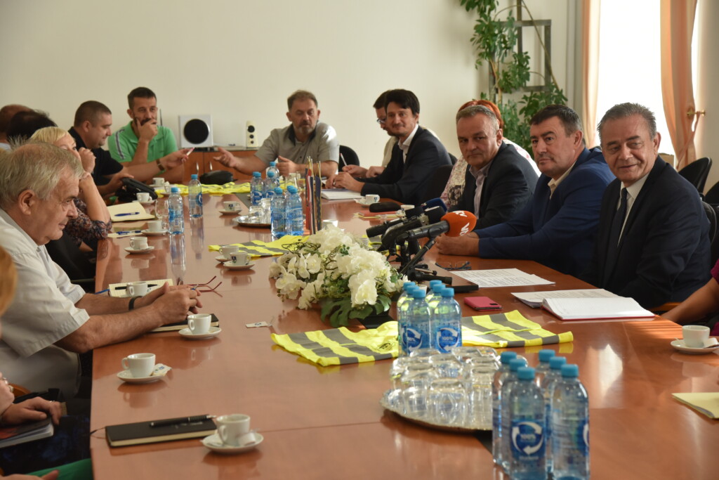 zupanija prsluci (10)