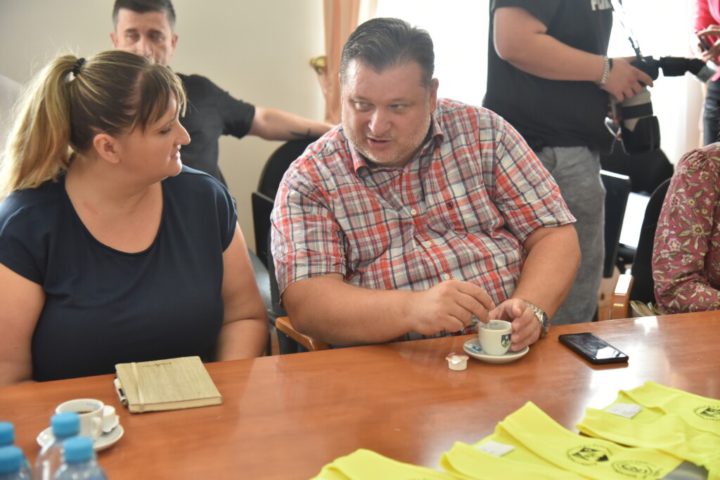 zupanija prsluci (3)