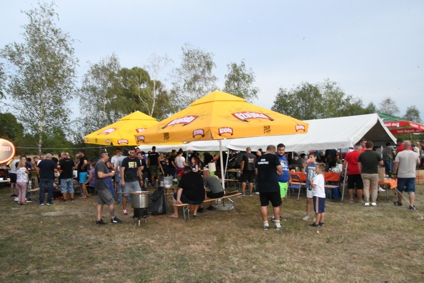 Ekipa iz Majkovca pripremila najukusniji gulaš u Peskovcu