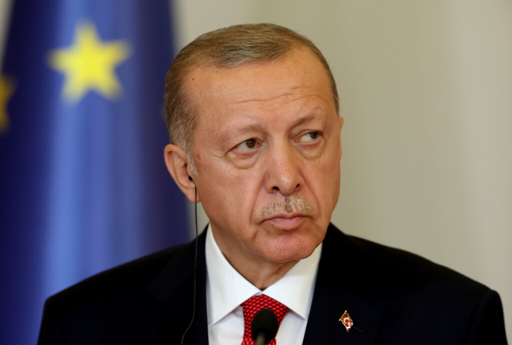 Erdogan poziva na međunarodnu istragu zbog rušenja ukrajinske brane