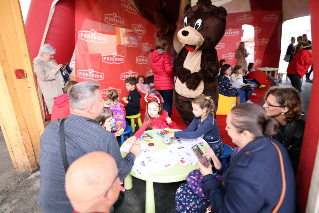 Podravka tradicionalnim Obiteljskim tjednom izmamila mnoštvo dječjih osmijeha_5