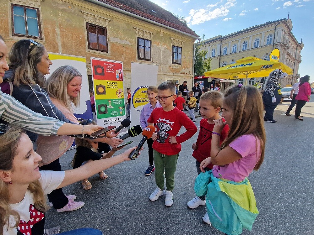 Sigurno u školu (10)