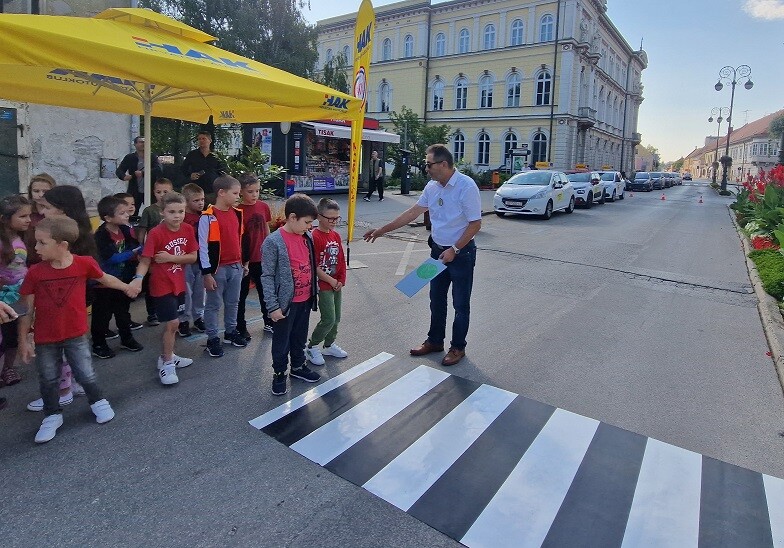 Sigurno u školu (3)