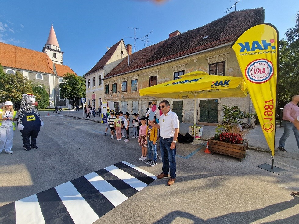 Sigurno u školu (8)