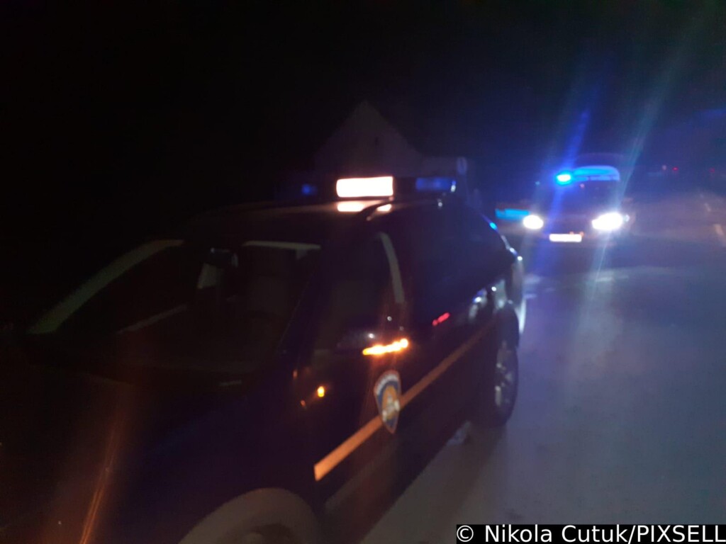 Bjelovar: Vlak naletio na automobil, jedna osoba zatražila medicinsku pomoć