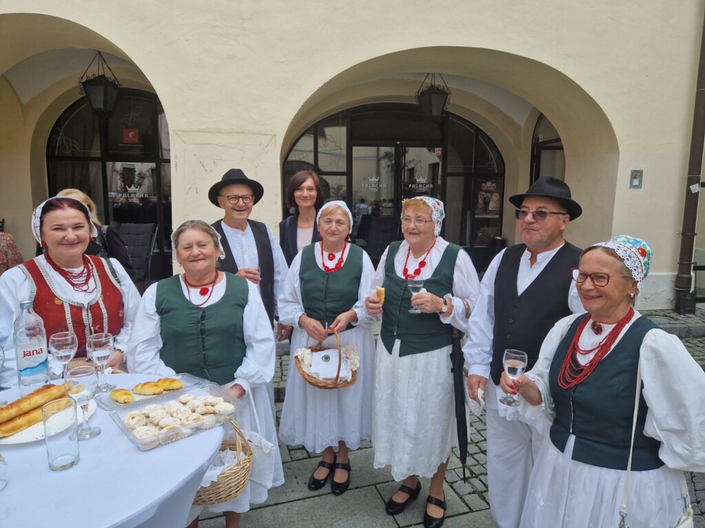 Mimohod_umirovljenika (10)