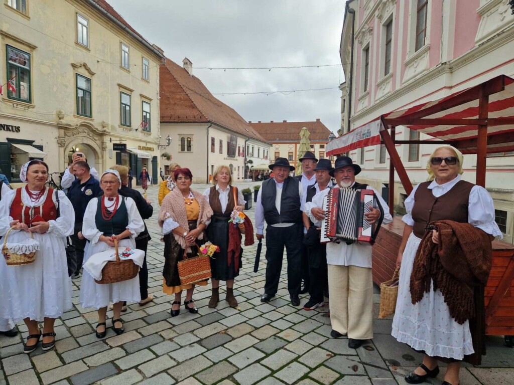Mimohod_umirovljenika (4)