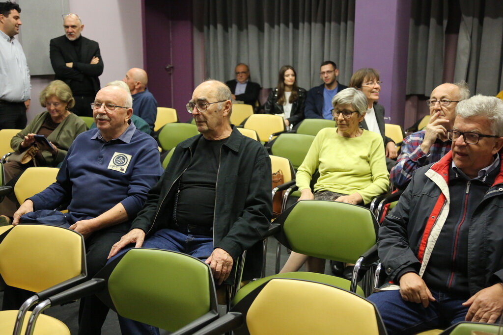 bauhaus-bohutinski-03