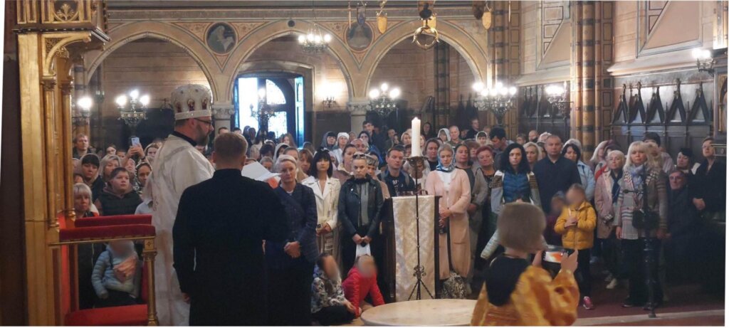 Brojne izbjeglice iz Ukrajine na arhirejskoj liturgiji i izložbi ikona u Križevcima