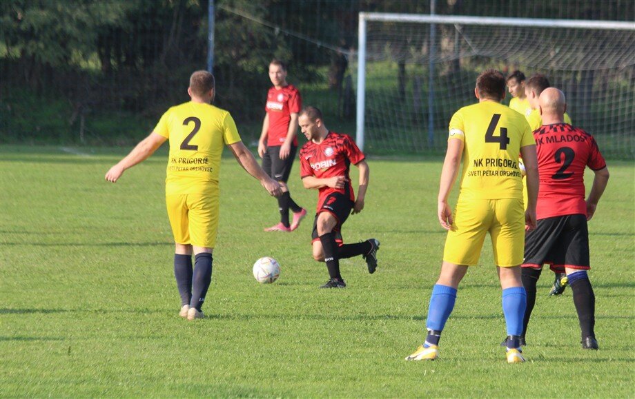 nogomet prigorje mladost veliki raven17