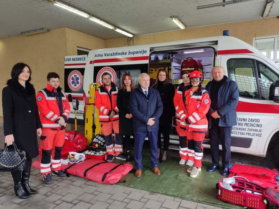 3428a4d45eefd1bdcb76832876a2651c Xl