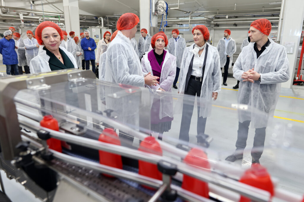 Investicijom od 40 milijuna kuna Podravka uvela inovaciju u proizvodnju i pakiranje ajvara i drugih proizvoda_9