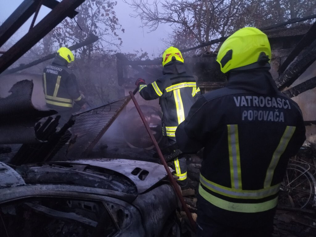 požar popovača (4)