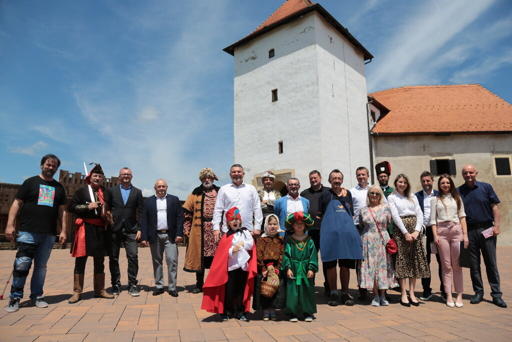 2022-retrospektiva-127