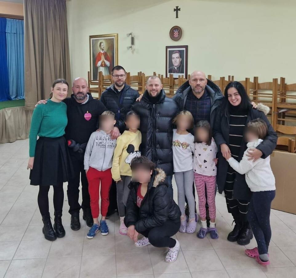 Alan Hržica i Zajednica Srca Isusova darovali Dječji dom Sv. Marko Križevčanin (3)