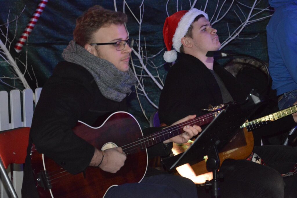 Gradski tamburaški orkestar Križevci (12)