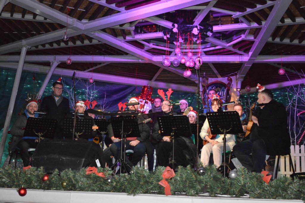 Gradski tamburaški orkestar Križevci (21)