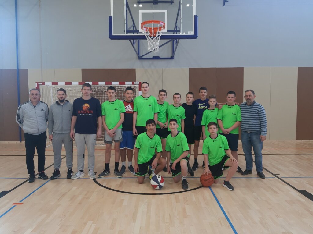 IMG-e2241a49c9219f1f4cdc8494398558ee-V