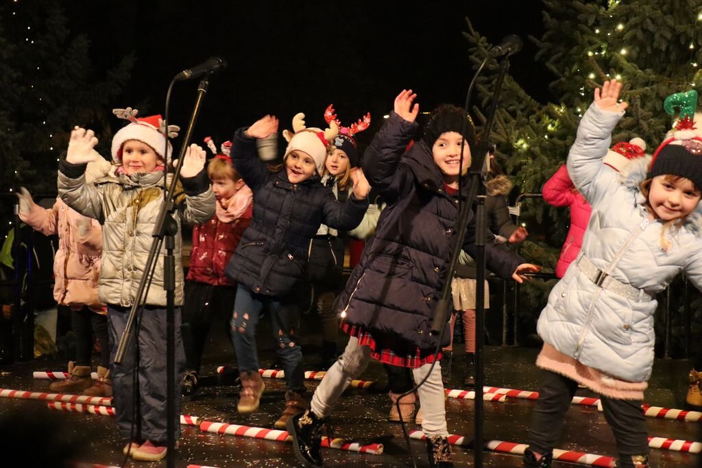 bajka_2022_nastup_vrtica_skola_1512_26