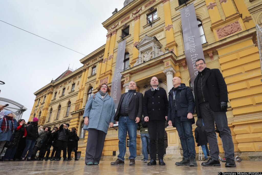 Zagreb: Počeli radovi na obnovi oštećene zgrade Muzeja za umjetnost za obrt