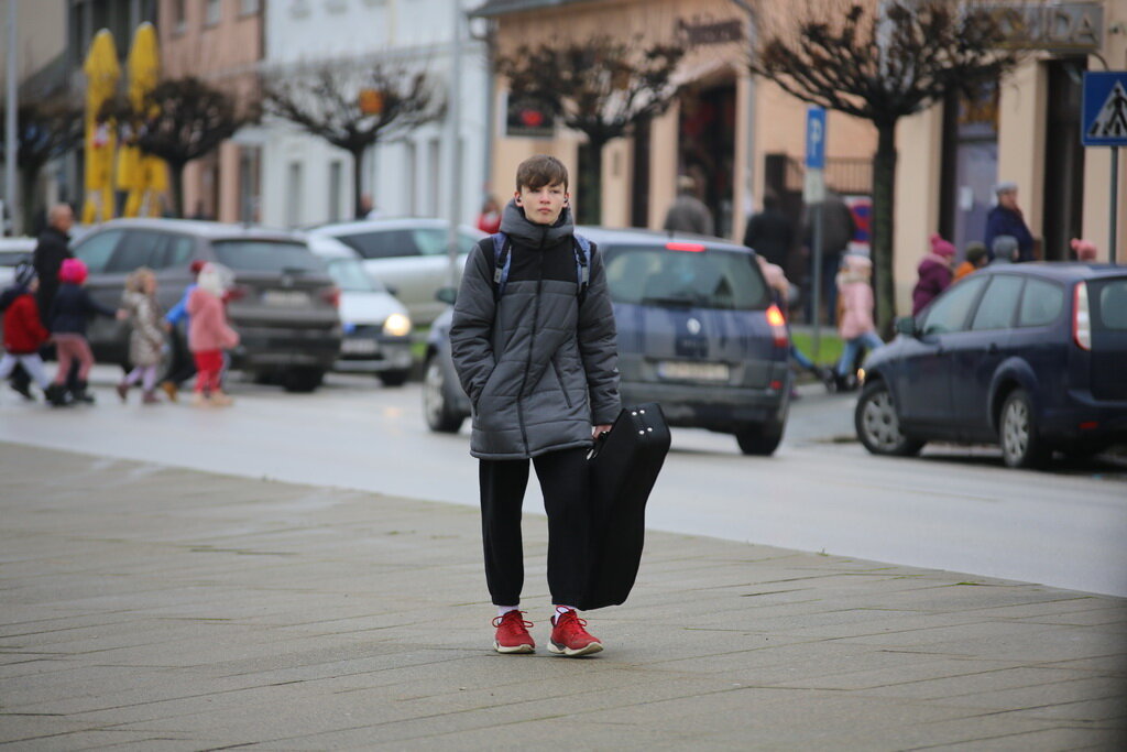 petak-advent-kicenje-borova-31