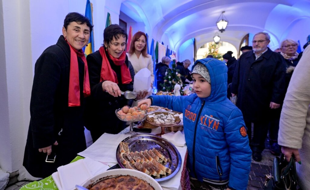 sajam_kolaca_advent_zupanijska_palaca_2022 (15)