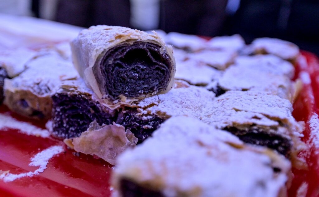 sajam_kolaca_advent_zupanijska_palaca_2022 (5)