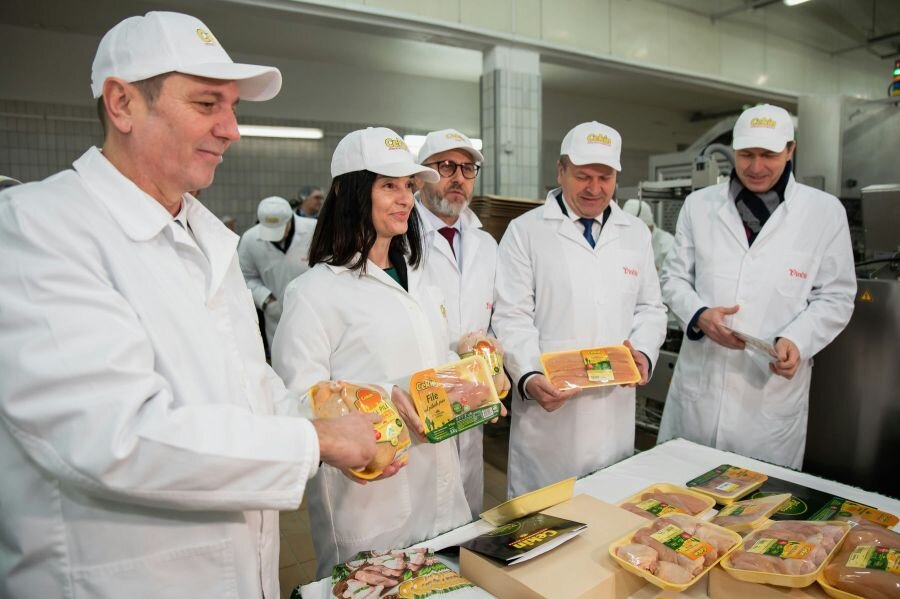 Ministrica poljoprivrede posjetila tvrtku Koka, meso njihovih peradi dobilo oznaku “Dokazana kvaliteta – Hrvatska”